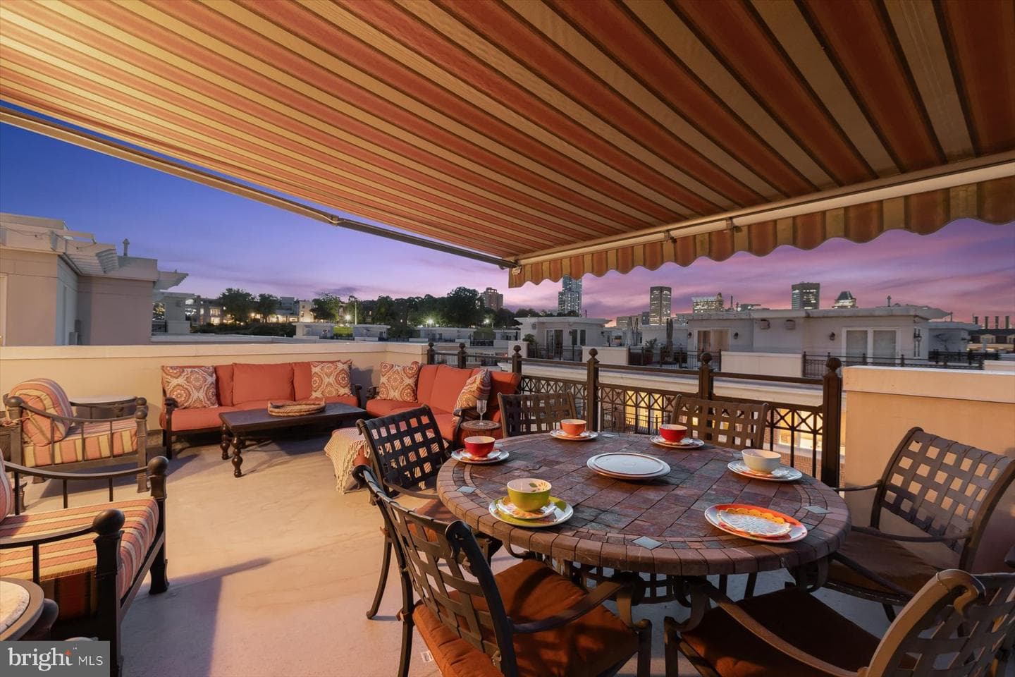 921 Valencia Court #120 photo 79