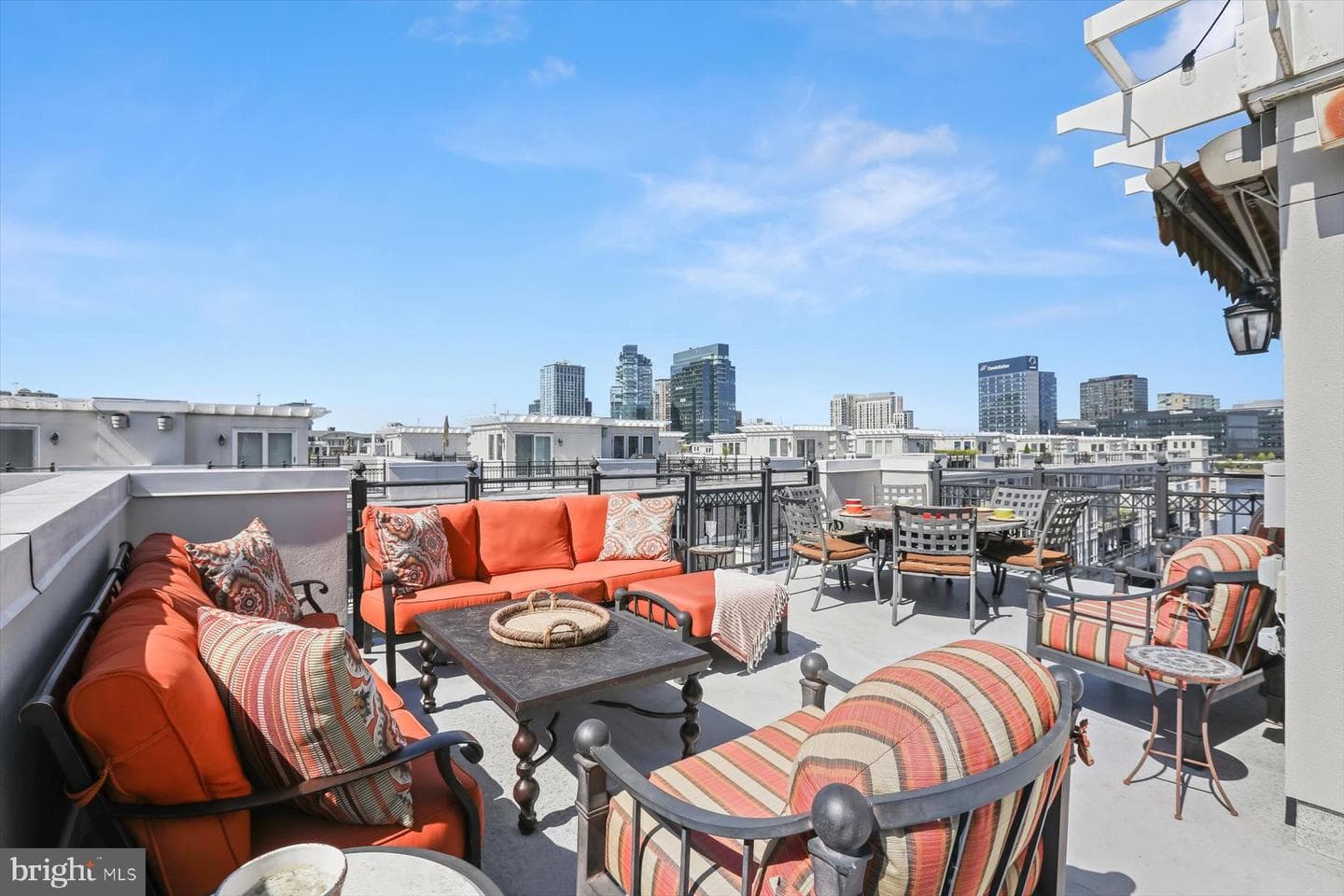 921 Valencia Court #120 photo 82