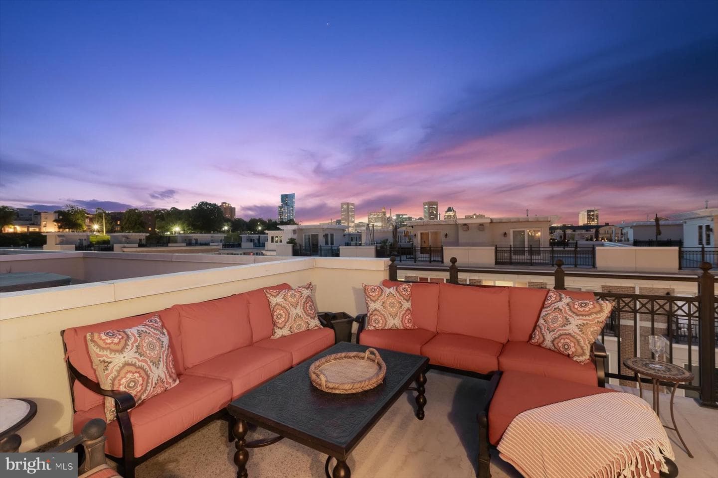 921 Valencia Court #120 photo 84