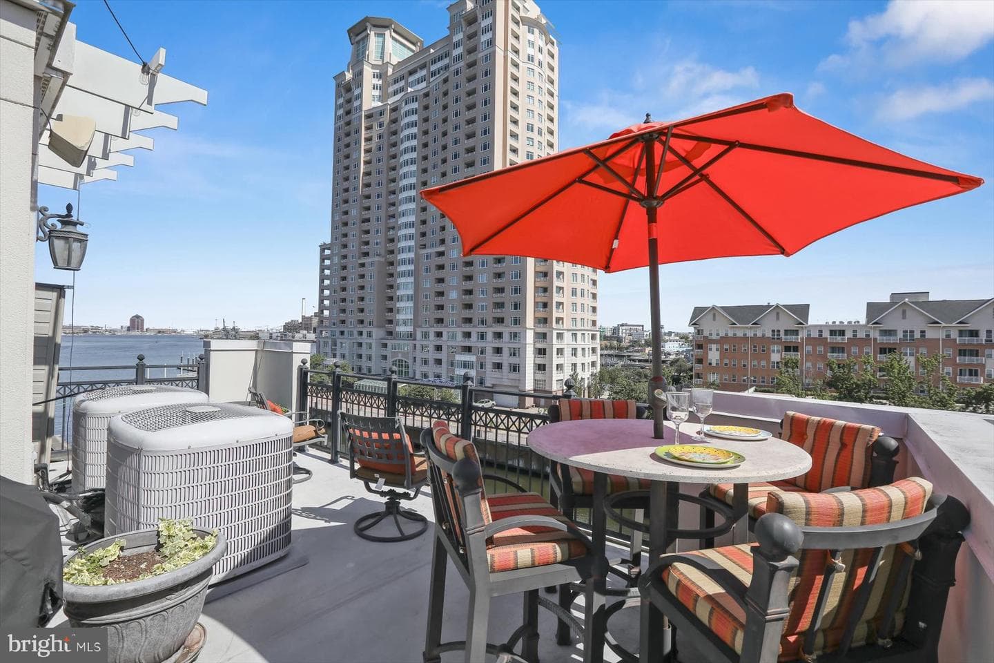 921 Valencia Court #120 photo 86
