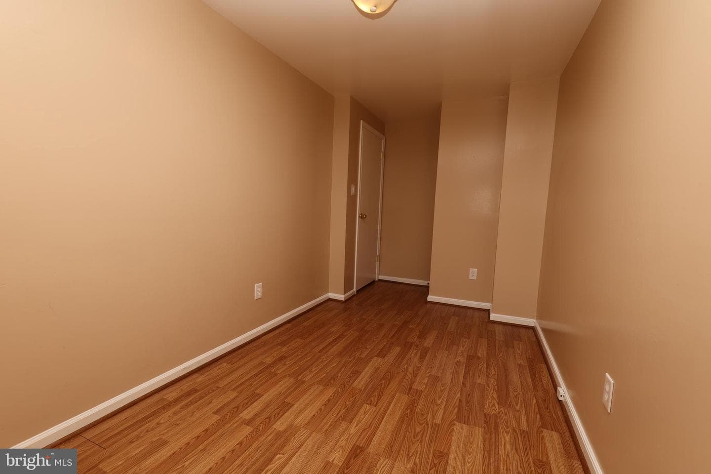 1533 N Gilmor Street photo 16