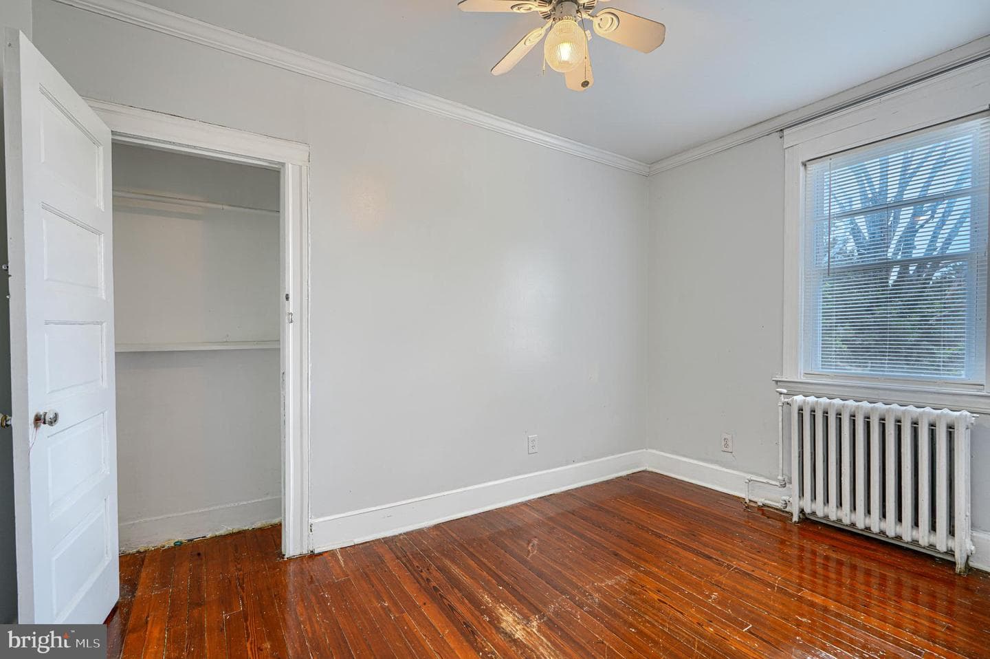 2802 Grindon Avenue photo 37