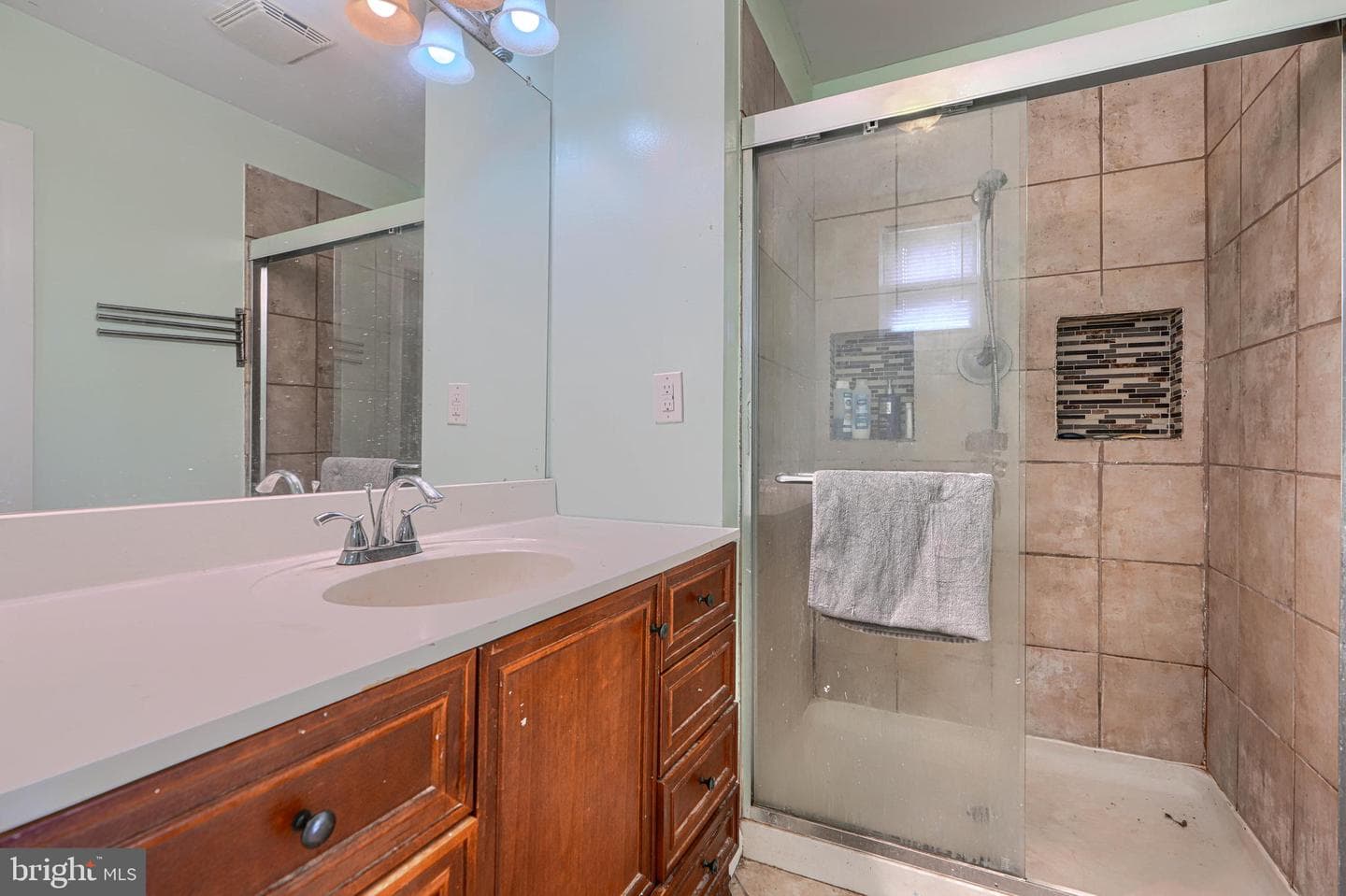 2802 Grindon Avenue photo 47