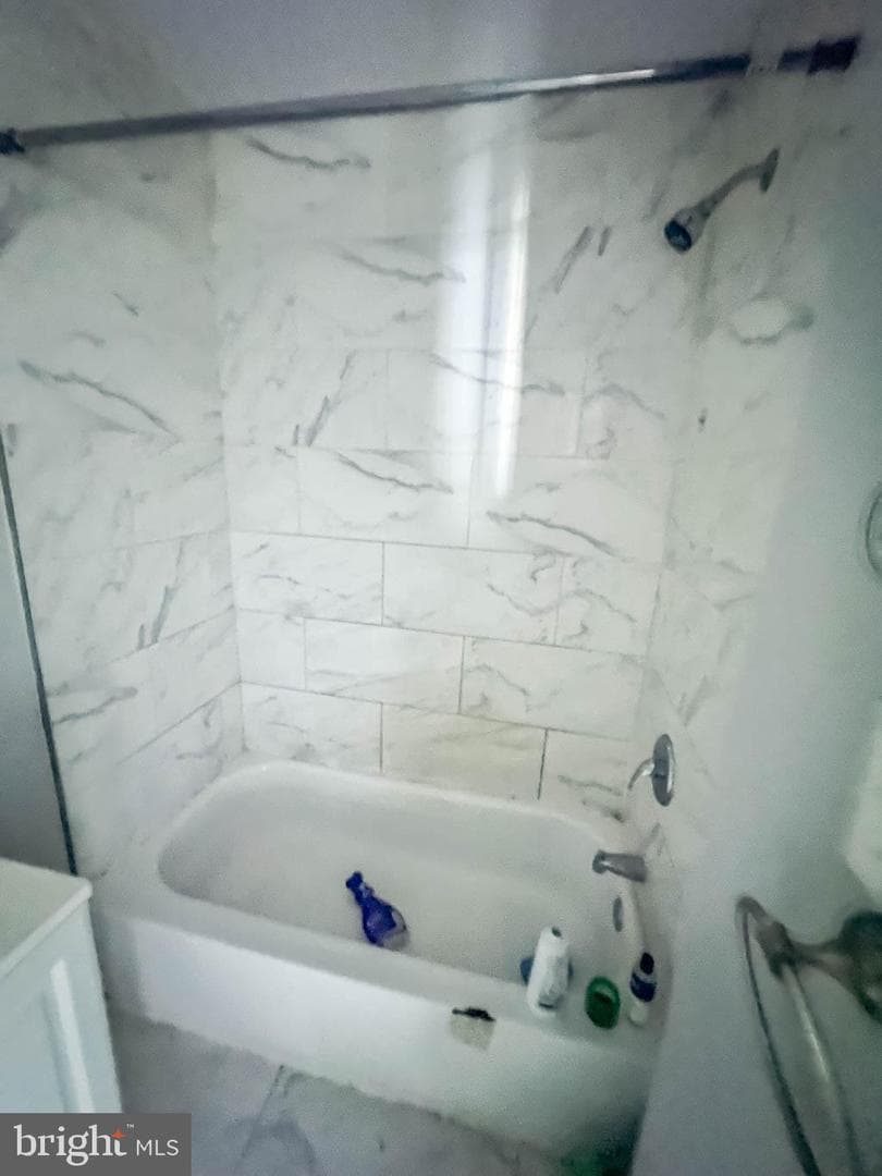 1424 Aisquith Street N photo 6