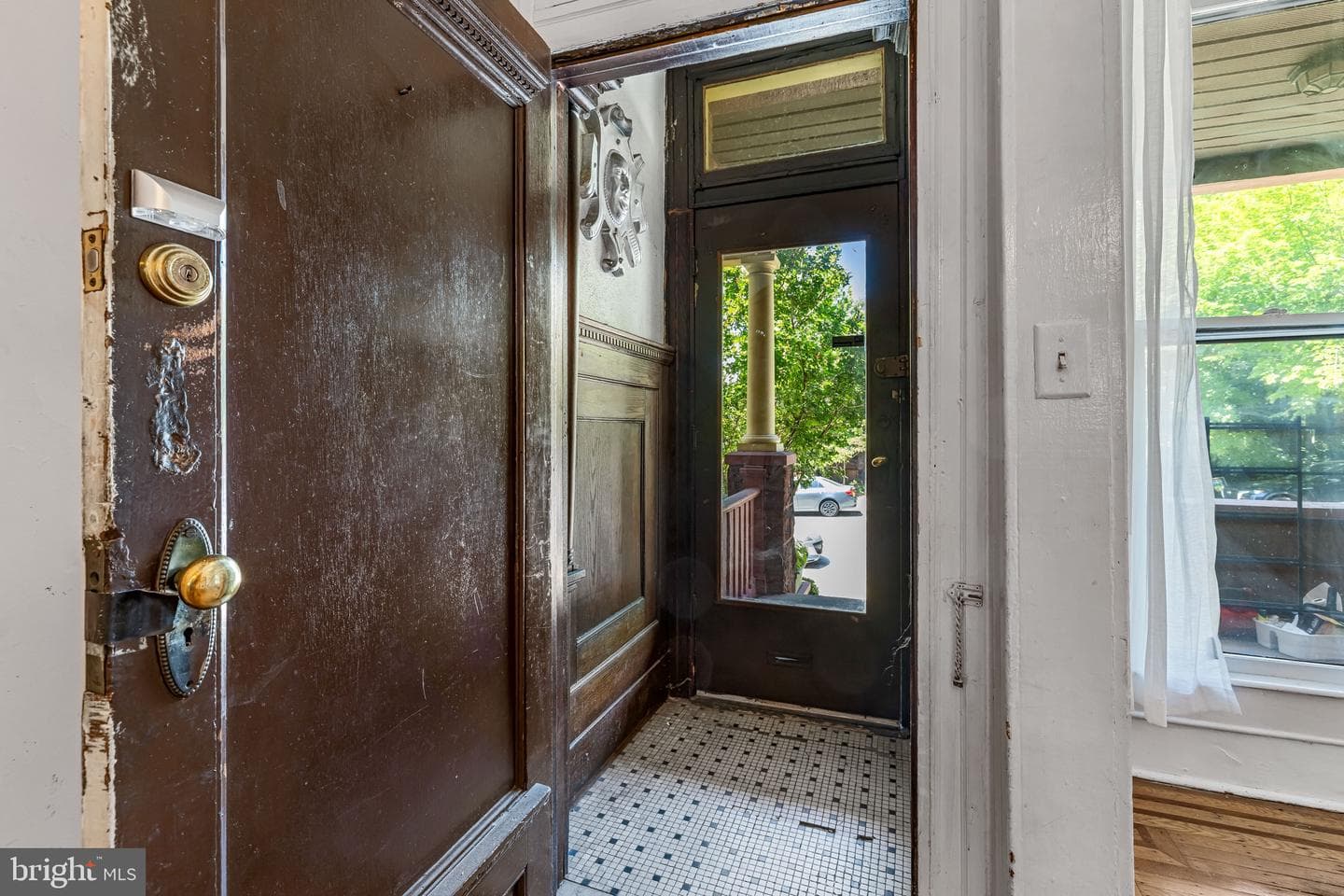 2503 Guilford Avenue photo 3