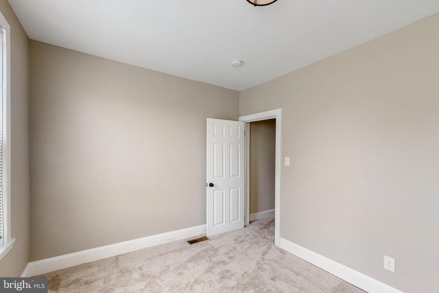2201 Presbury Street photo 15
