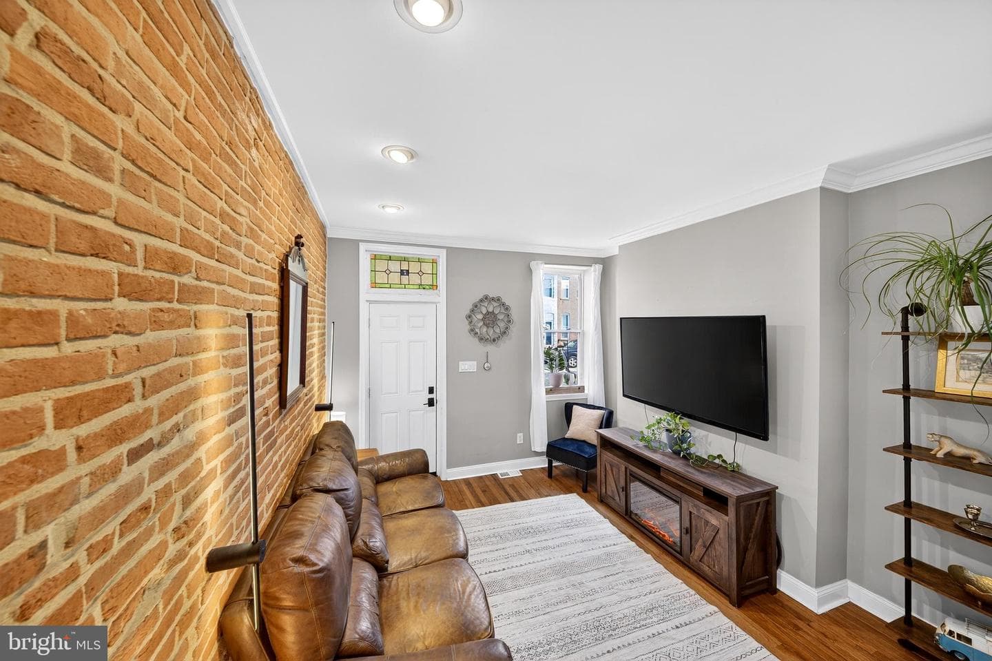 7 E Fort Avenue photo 16