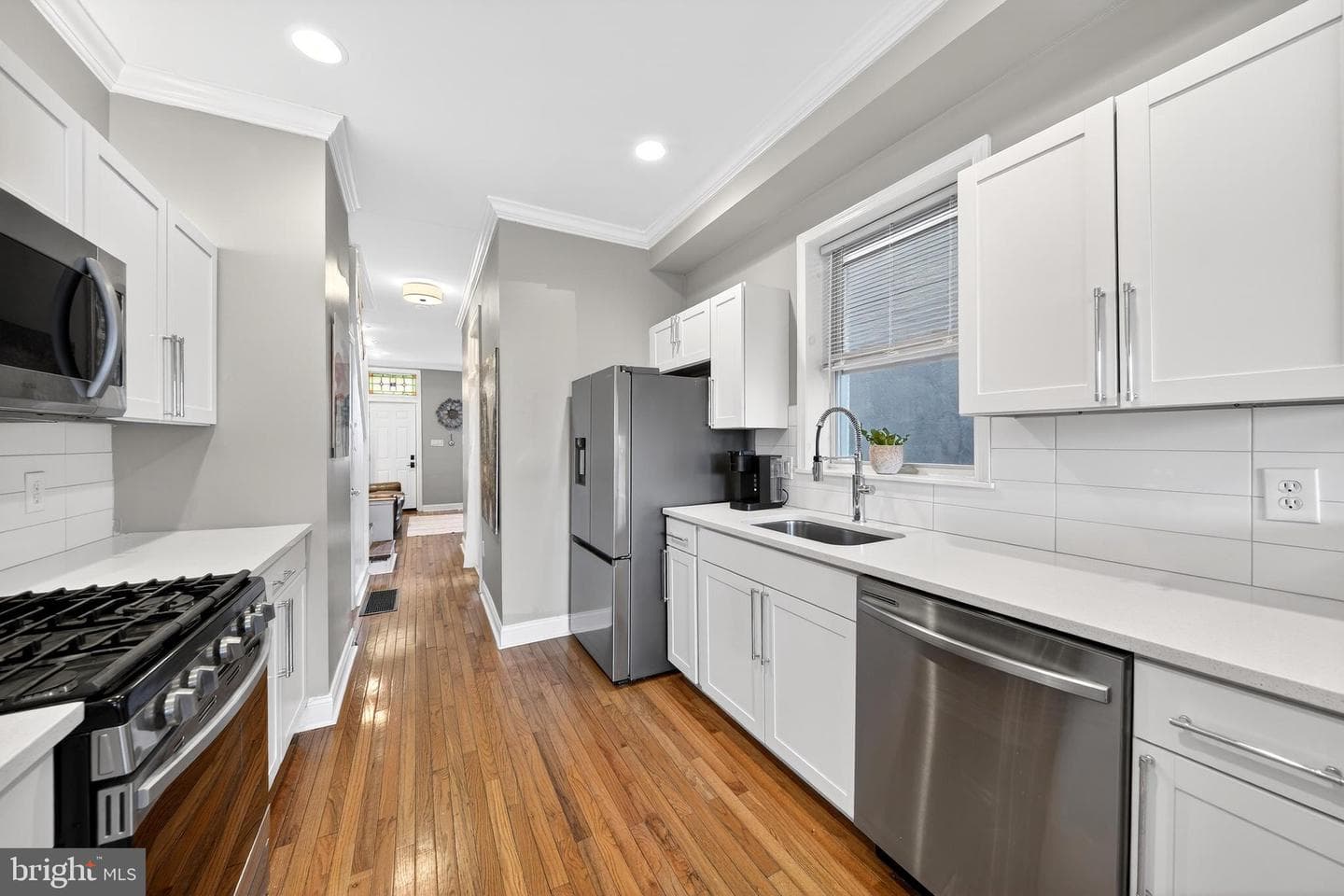 7 E Fort Avenue photo 20