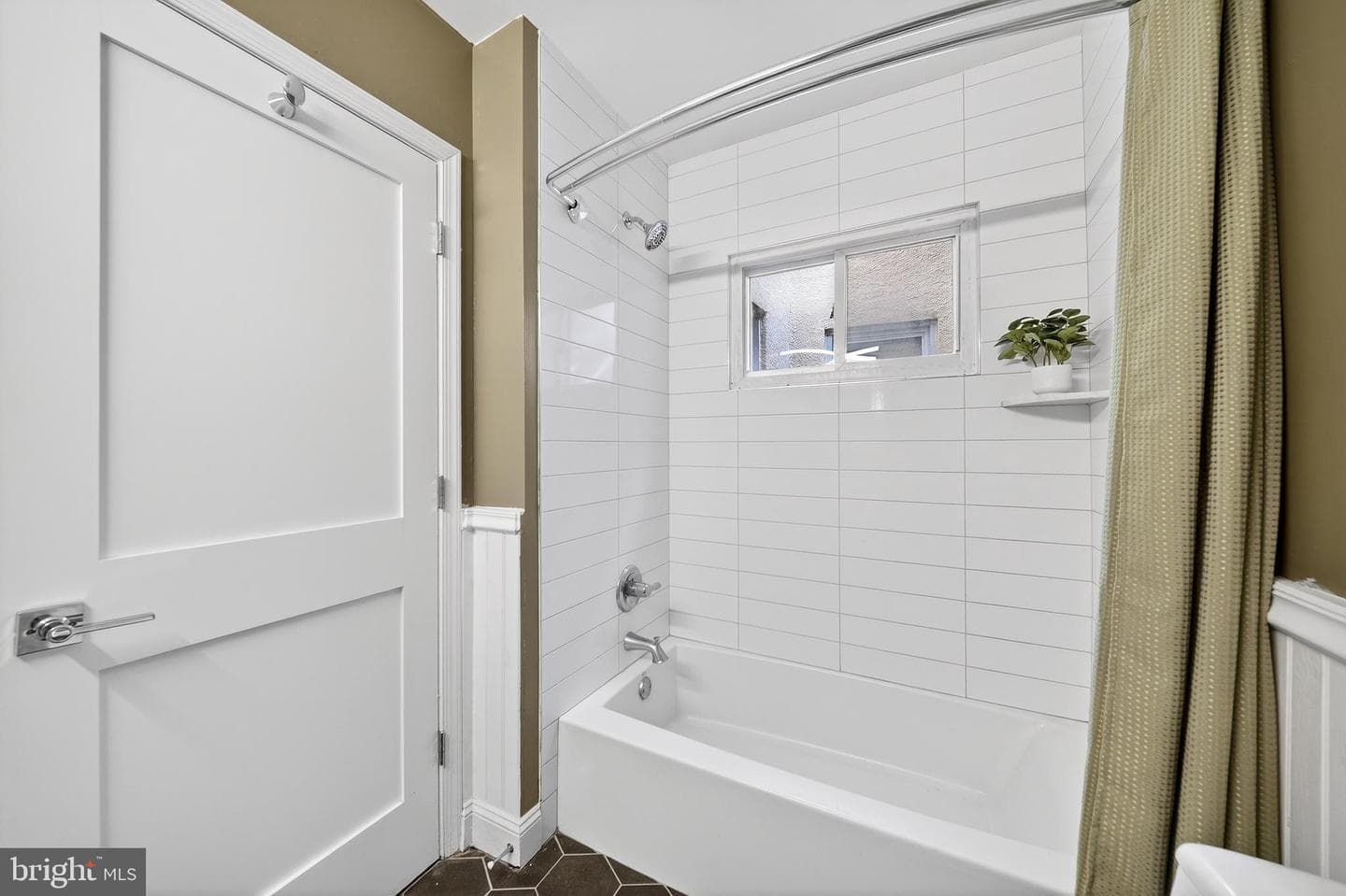 7 E Fort Avenue photo 35