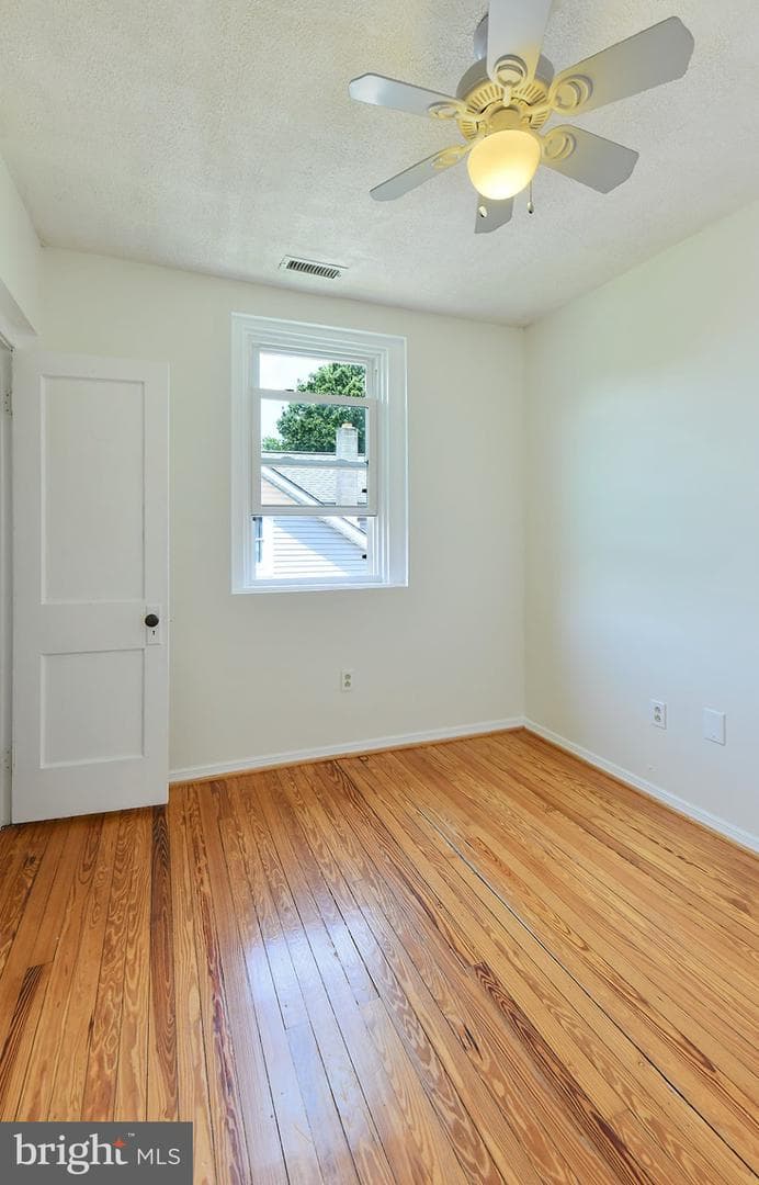 3114 Chesley Avenue photo 26