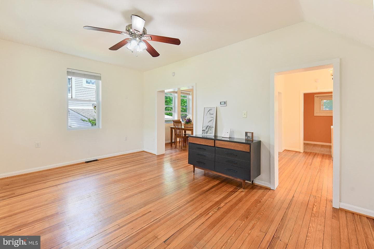 3114 Chesley Avenue photo 8