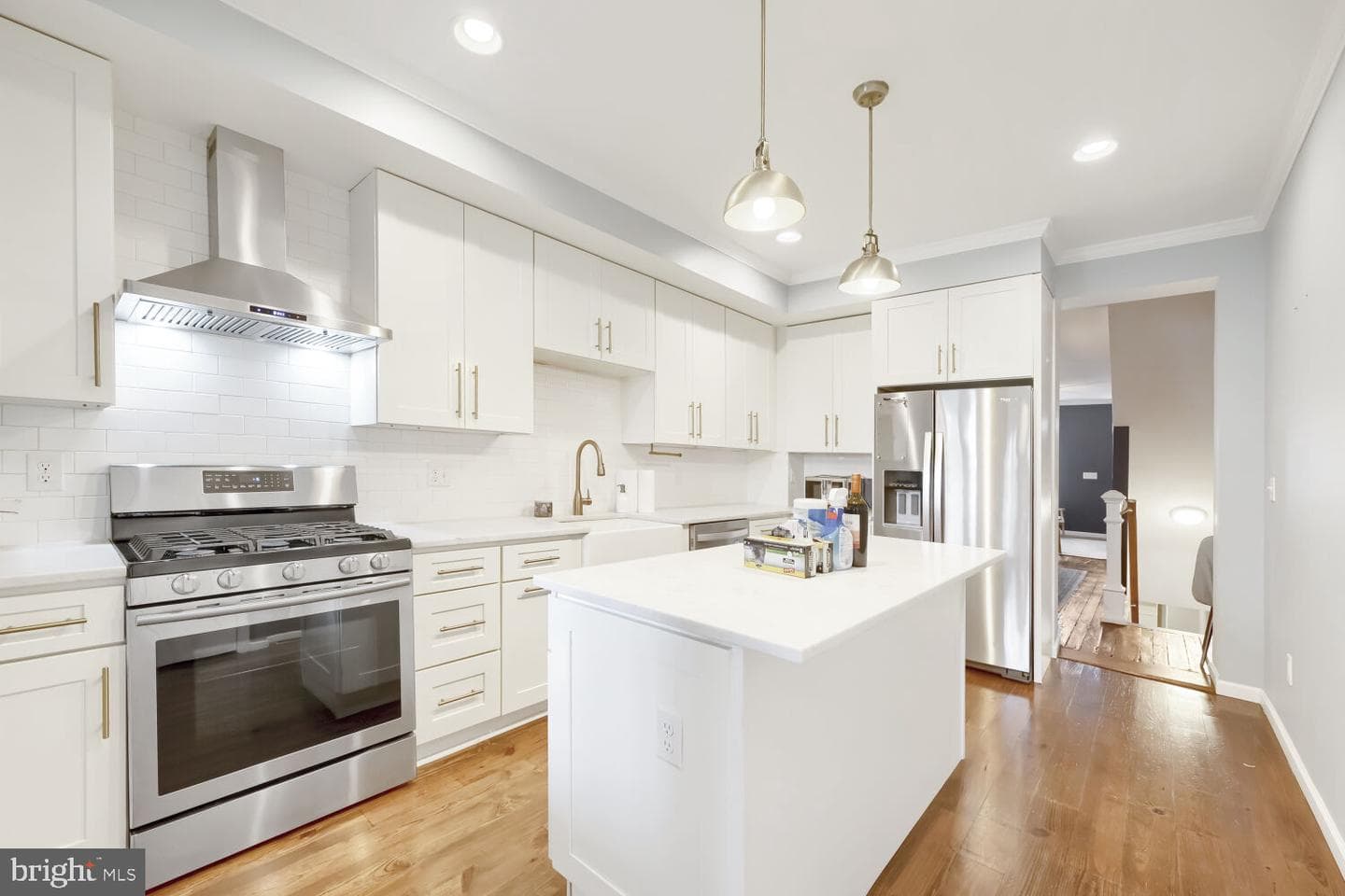 540 E Fort Avenue E photo 2