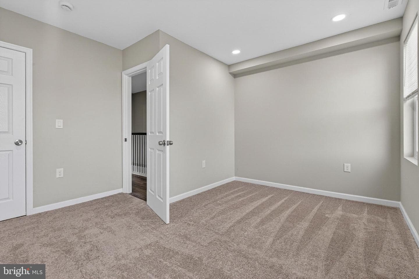 2109 Druid Hill Avenue photo 22