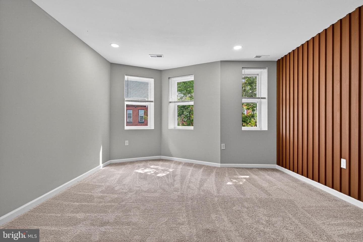 2109 Druid Hill Avenue photo 26