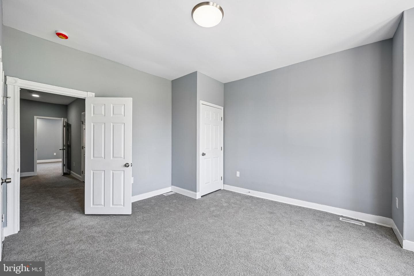 2634 Harford Road photo 17