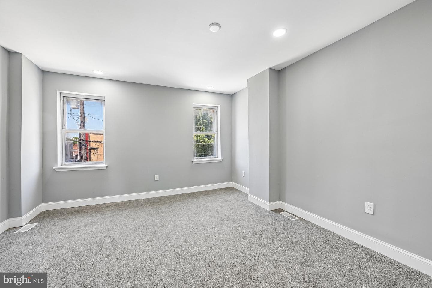 2634 Harford Road photo 20
