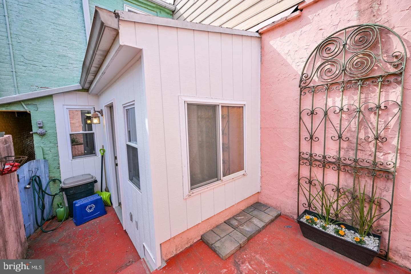 219 Chapel Street photo 24