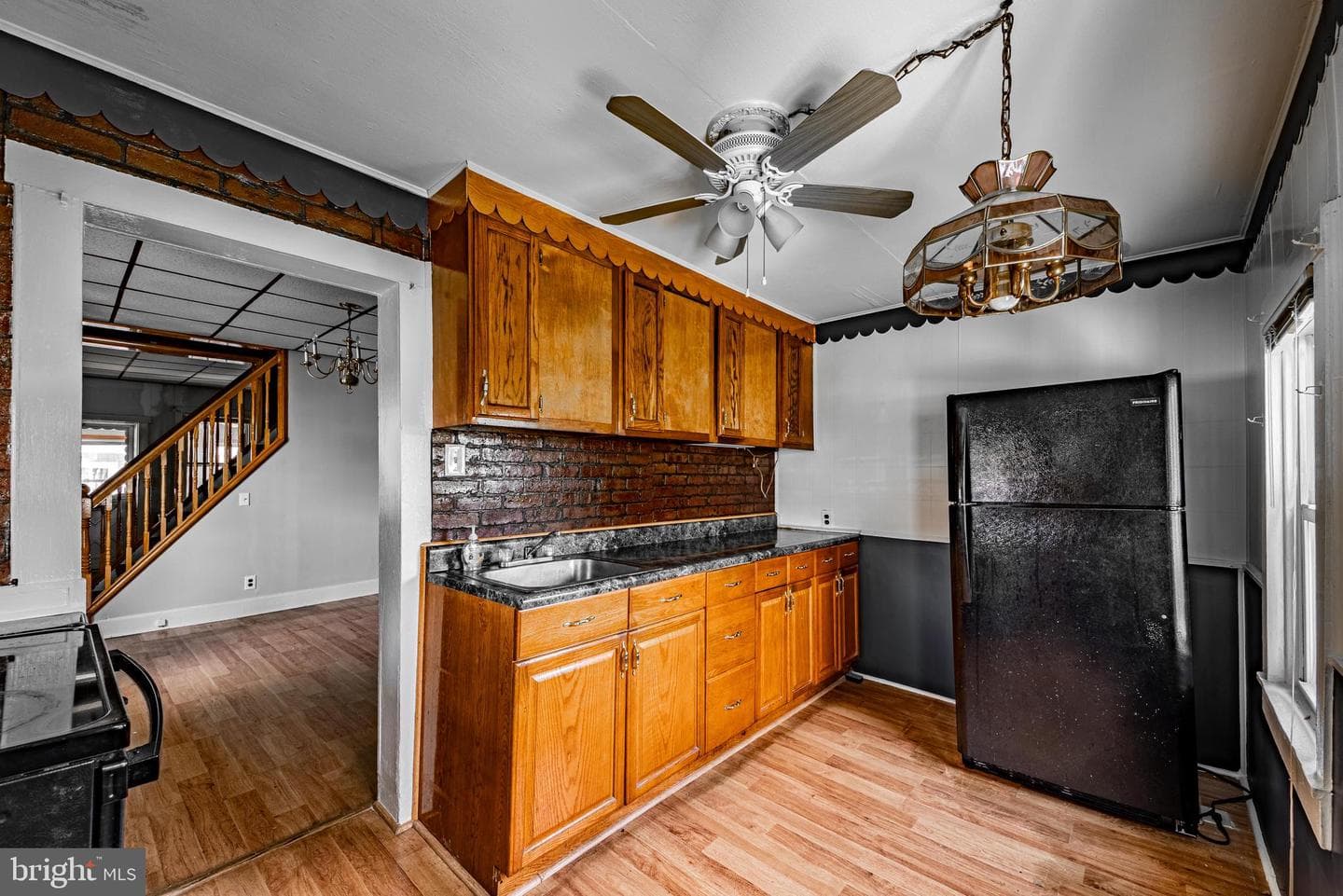 1302 Cox Street photo 14