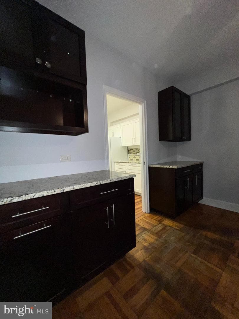 221 Ridgemede Road #302 photo 10