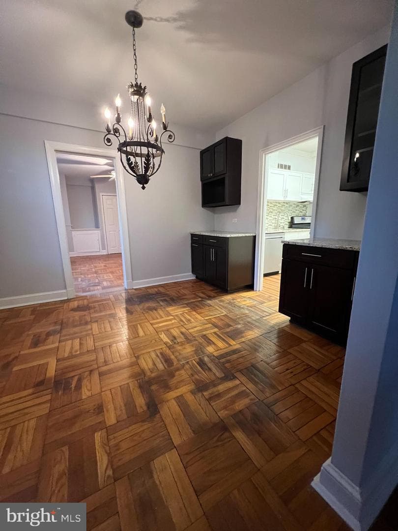 221 Ridgemede Road #302 photo 6