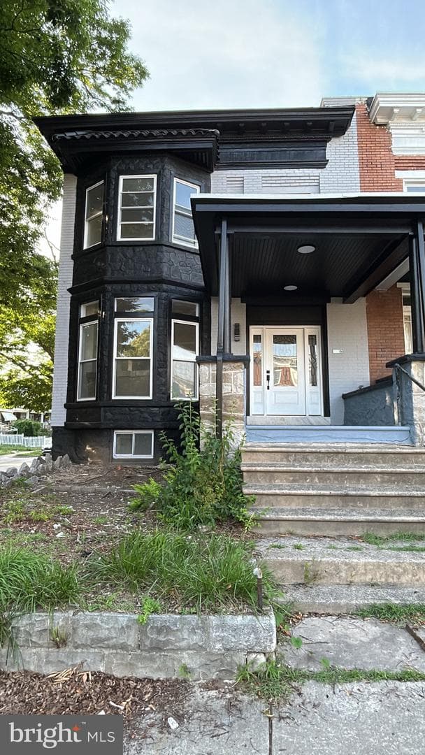 2530 Harlem Avenue photo 1