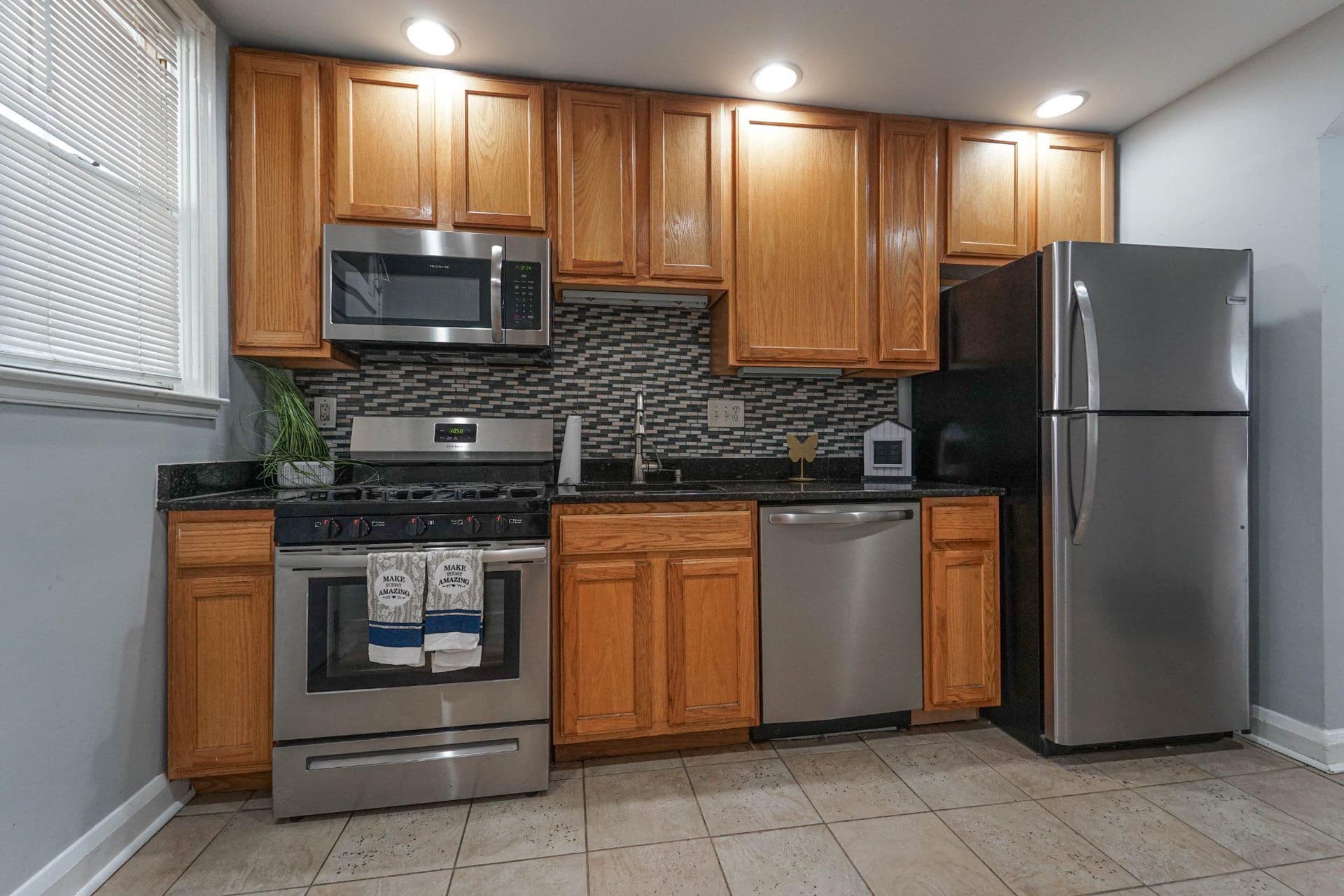 3424 Parklawn Avenue photo 10