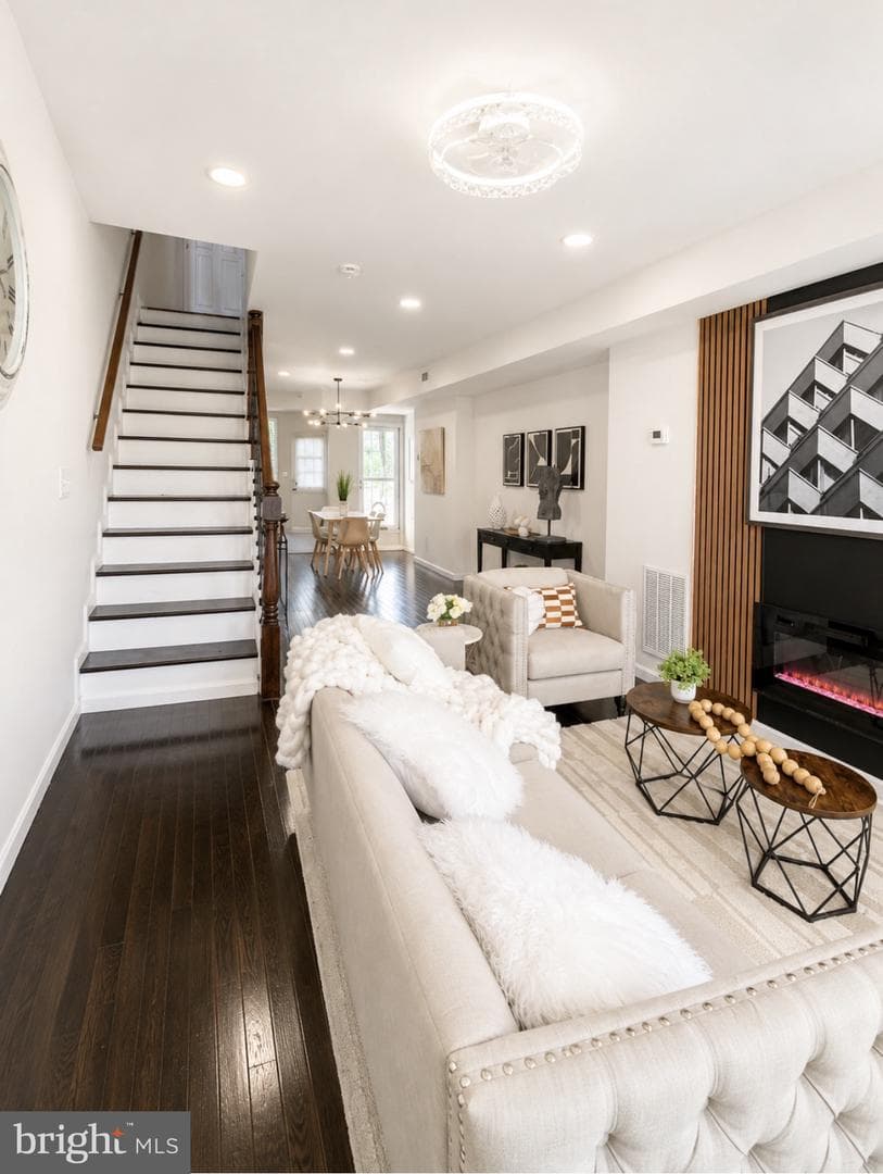 1632 Ashland Avenue photo 8