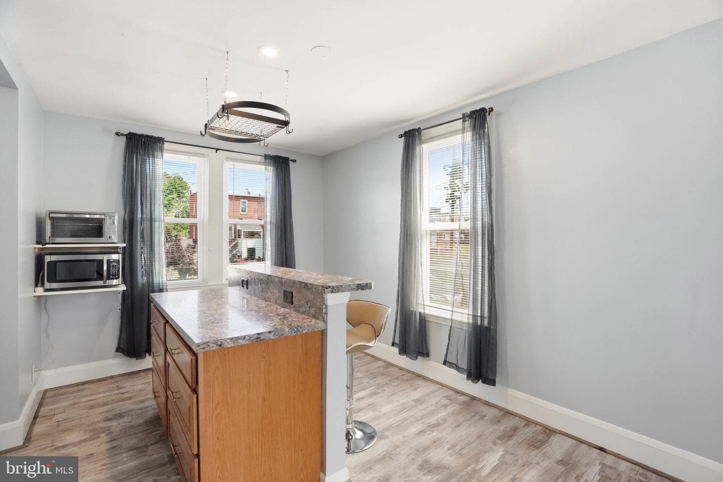 6432 Odonnell Street photo 7