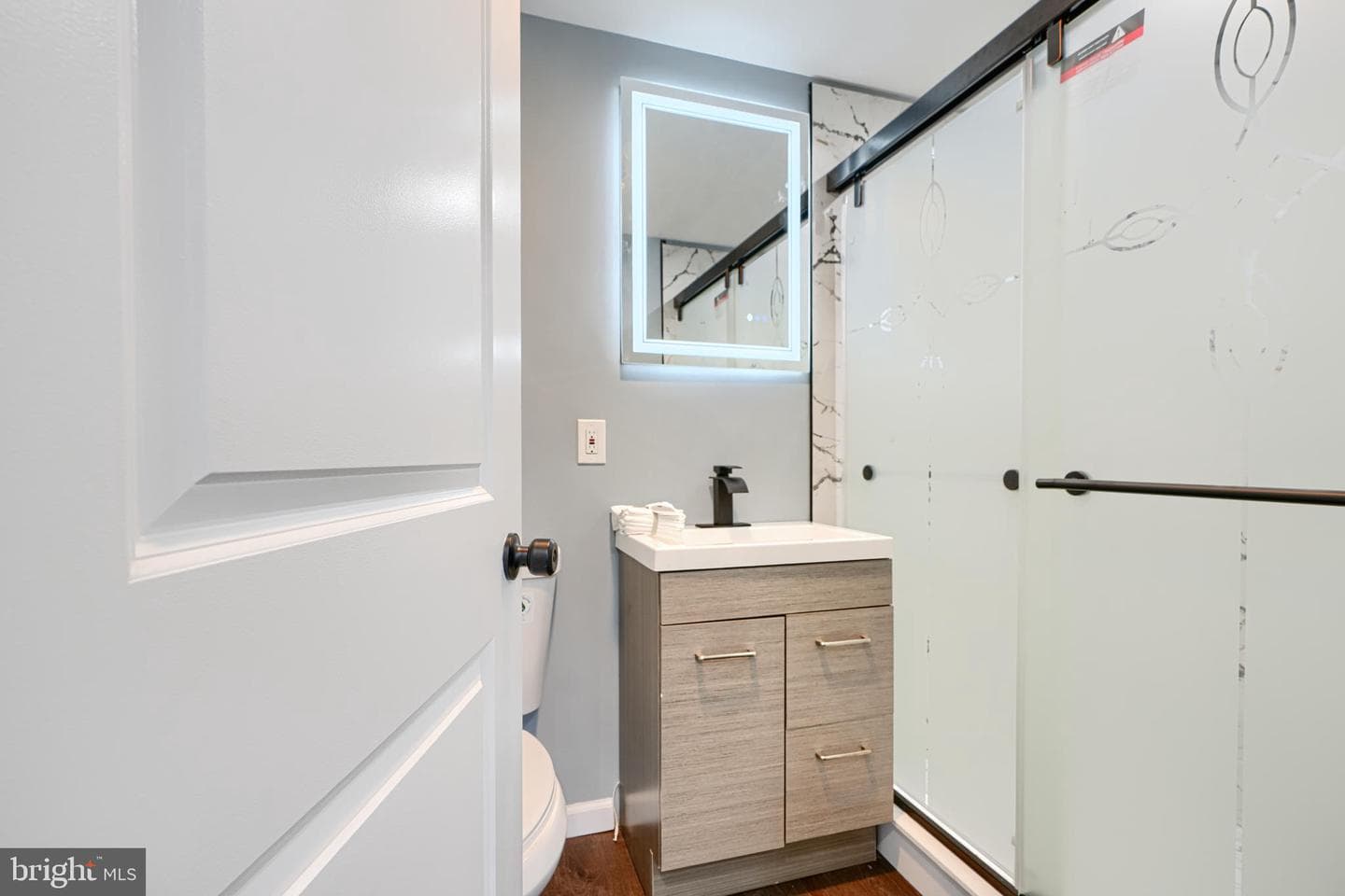 5201 Beaufort Avenue photo 40