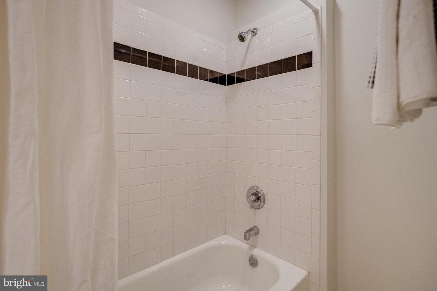 305 S Collington Avenue photo 31