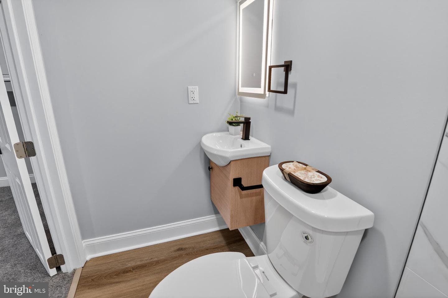 2888 W Garrison Avenue W photo 24