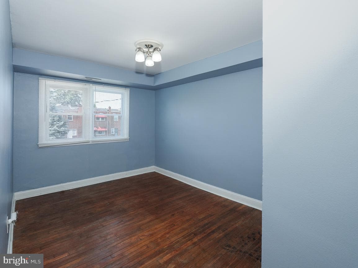 5358 Cuthbert Avenue photo 13