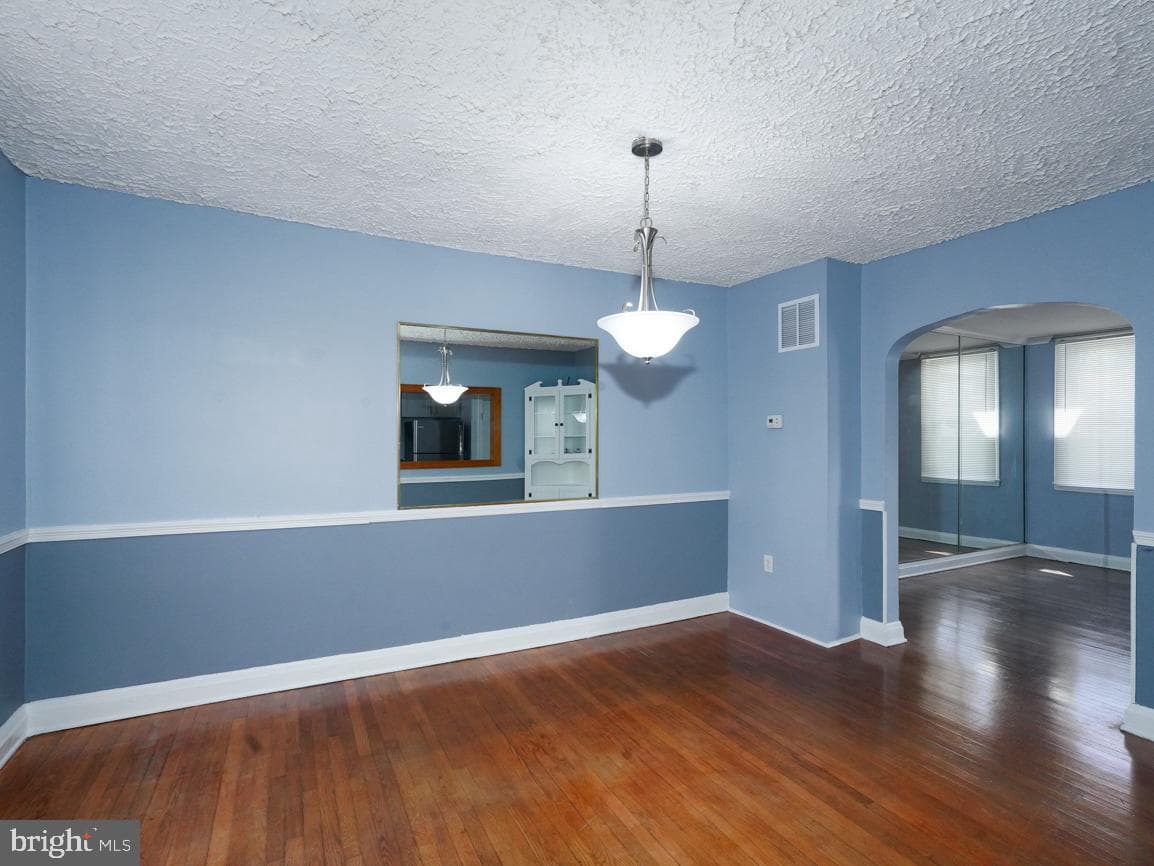 5358 Cuthbert Avenue photo 8