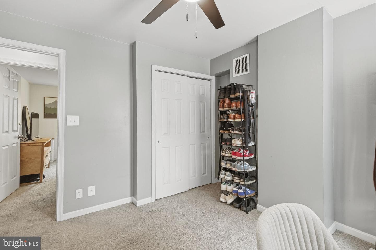 1427 Olive Street photo 19