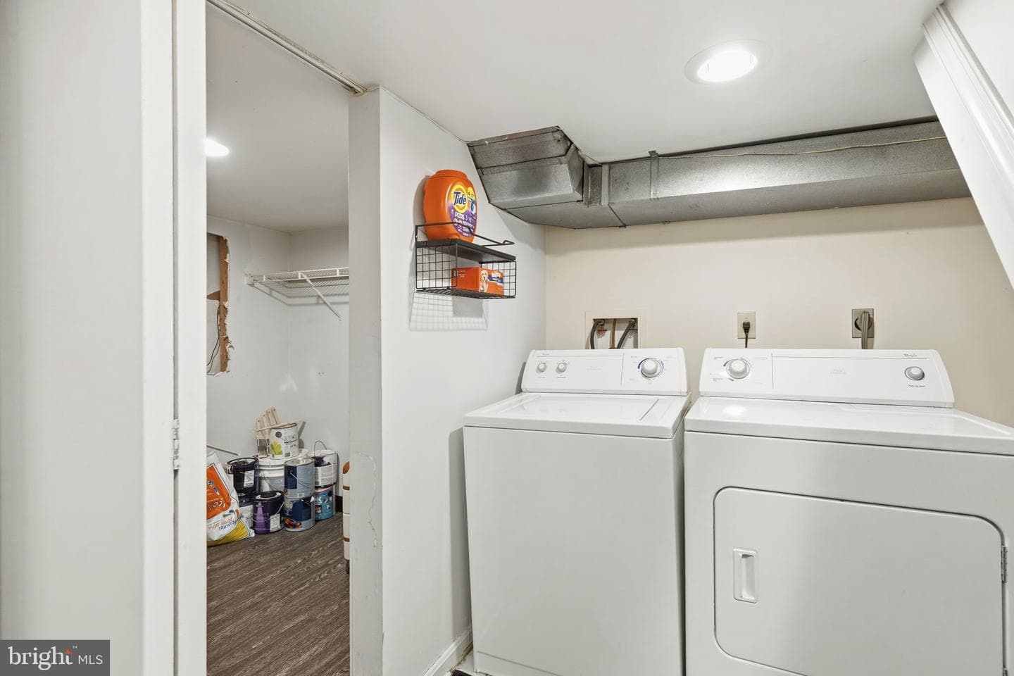 1427 Olive Street photo 22
