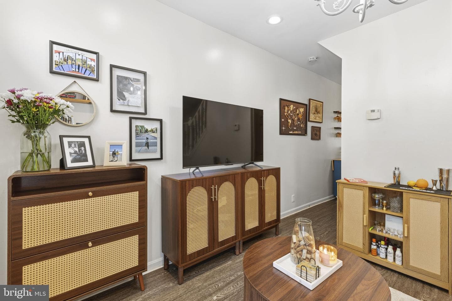 1427 Olive Street photo 3