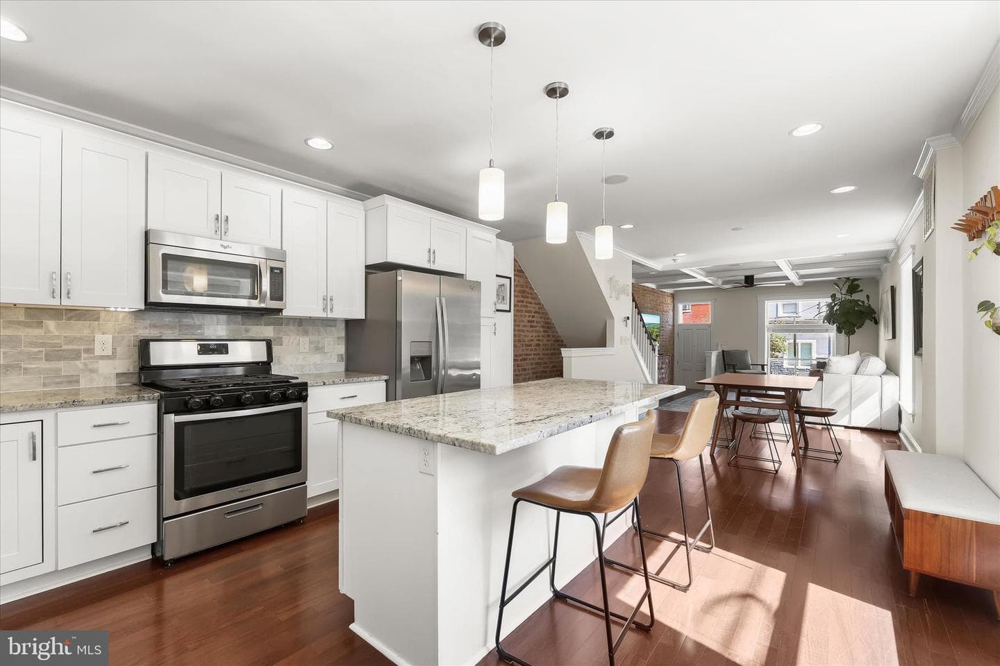 3729 Hudson Street photo 13