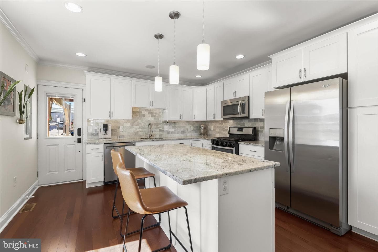 3729 Hudson Street photo 4