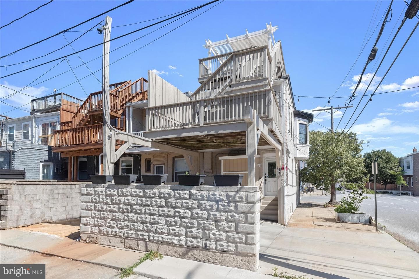 3729 Hudson Street photo 49