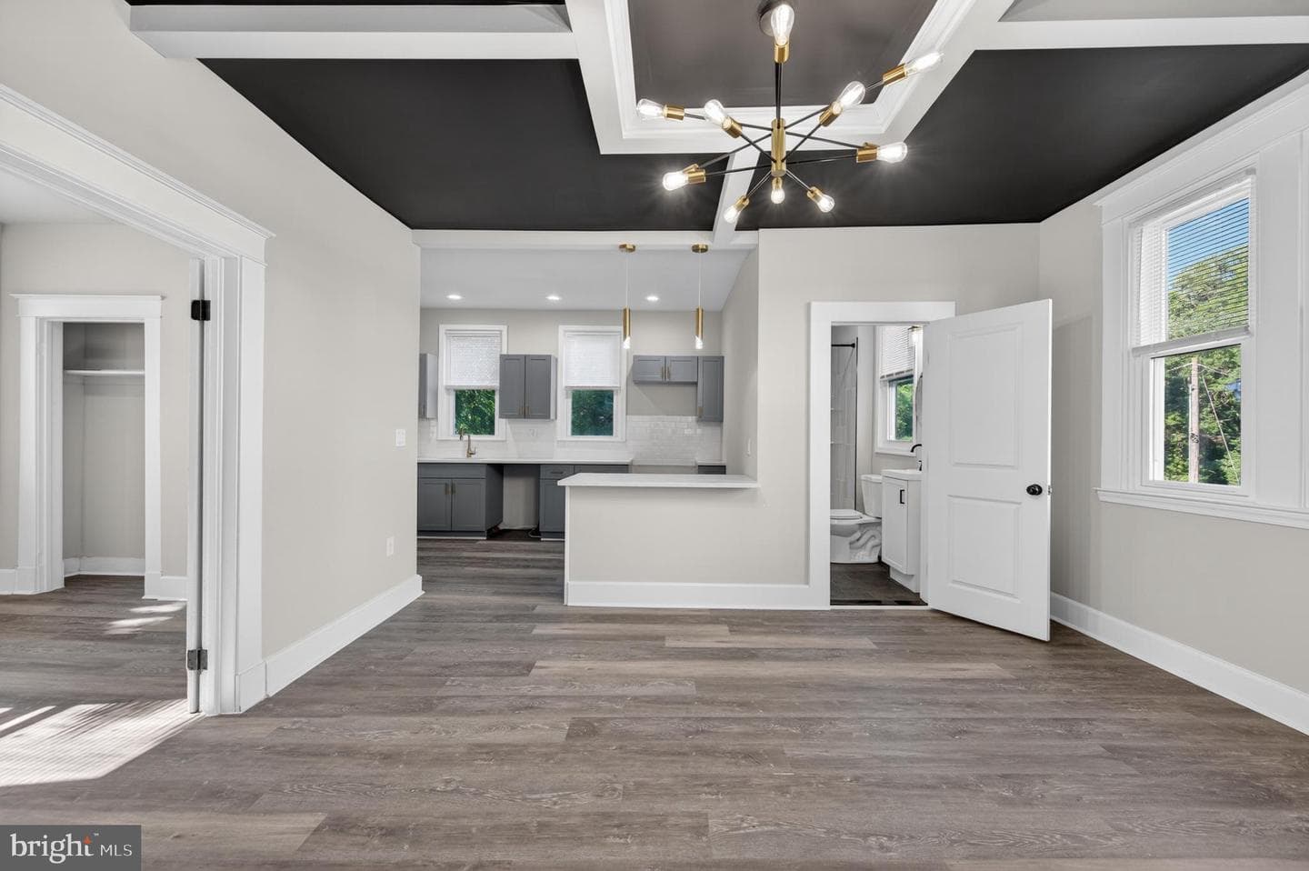 3405 Parkside Drive photo 10
