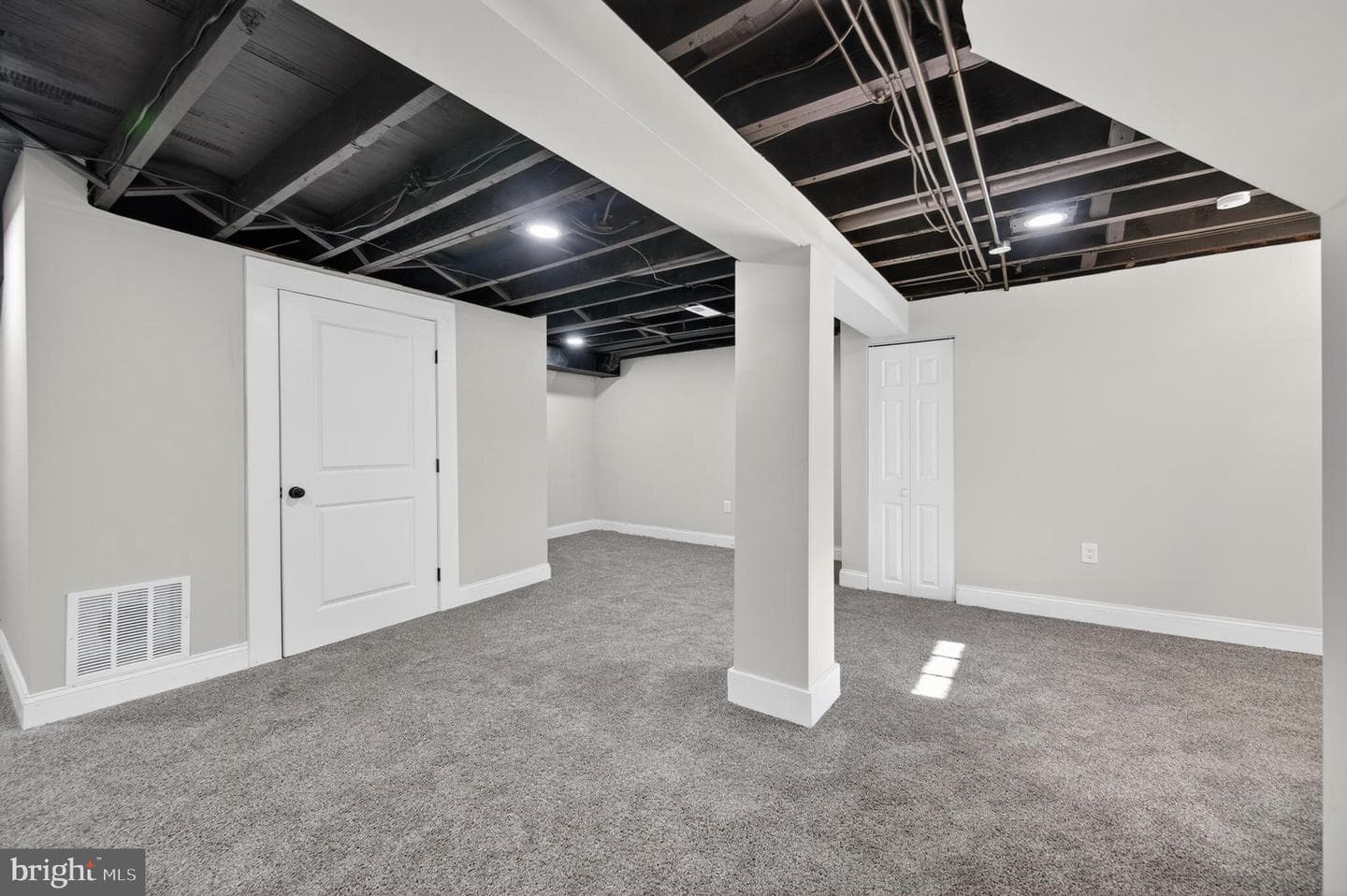 3405 Parkside Drive photo 41