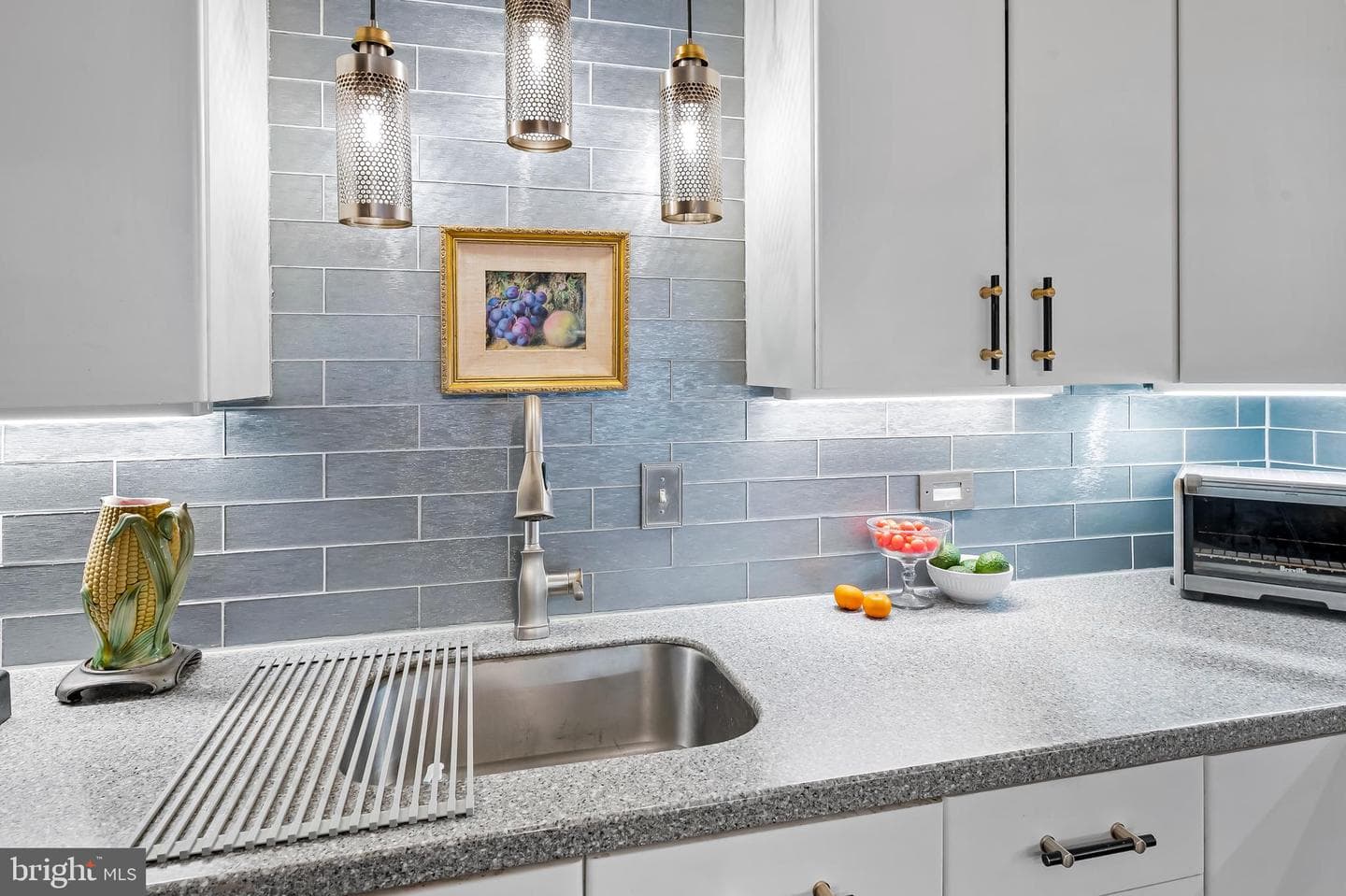 4100 N Charles Street #908 photo 19