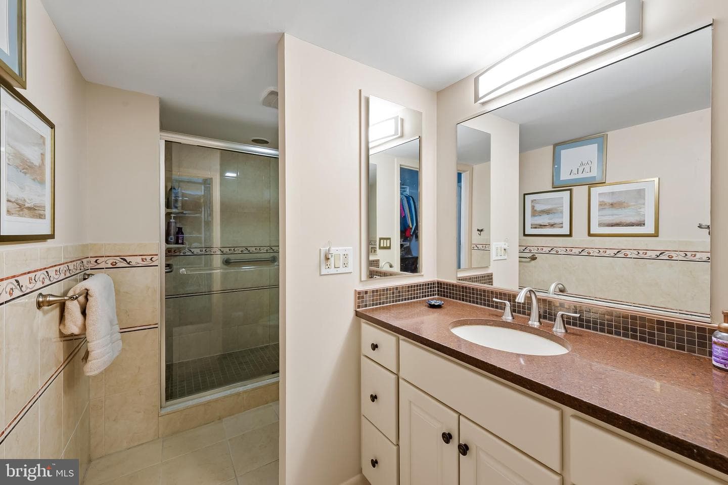 4100 N Charles Street #908 photo 33