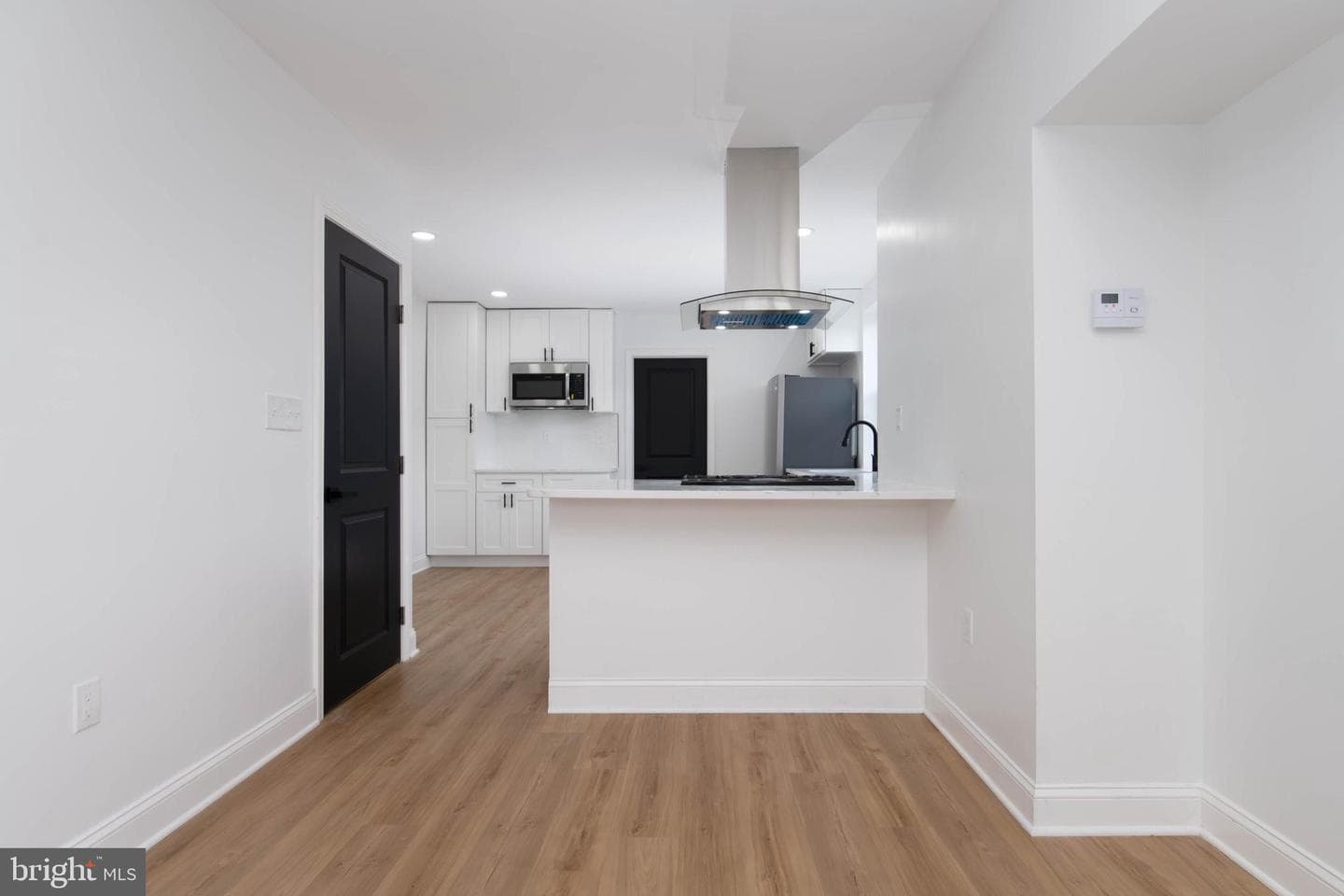 1300 W 37th Street photo 10