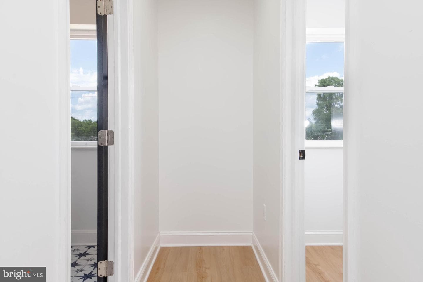 1300 W 37th Street photo 23