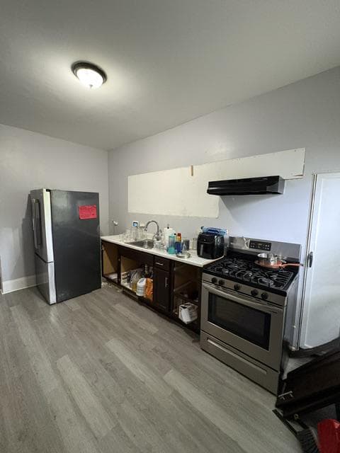417 Rosecroft Terrace photo 13