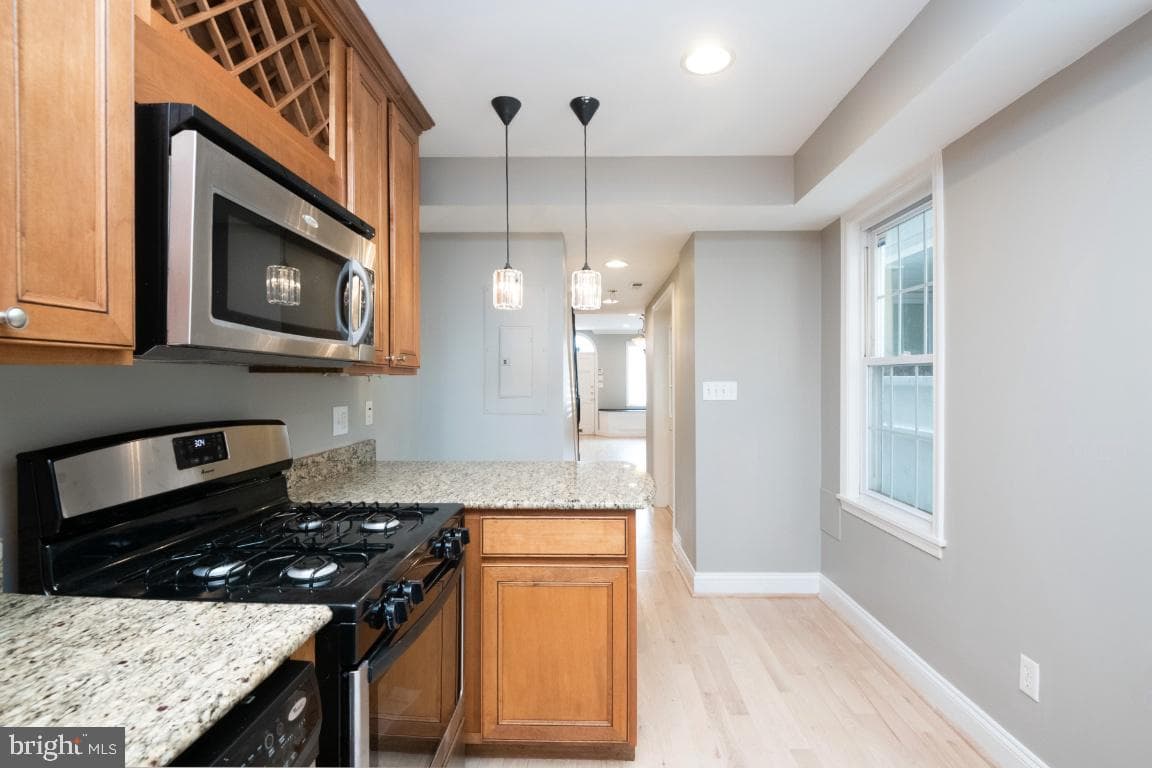 520 S Bethel Street photo 2