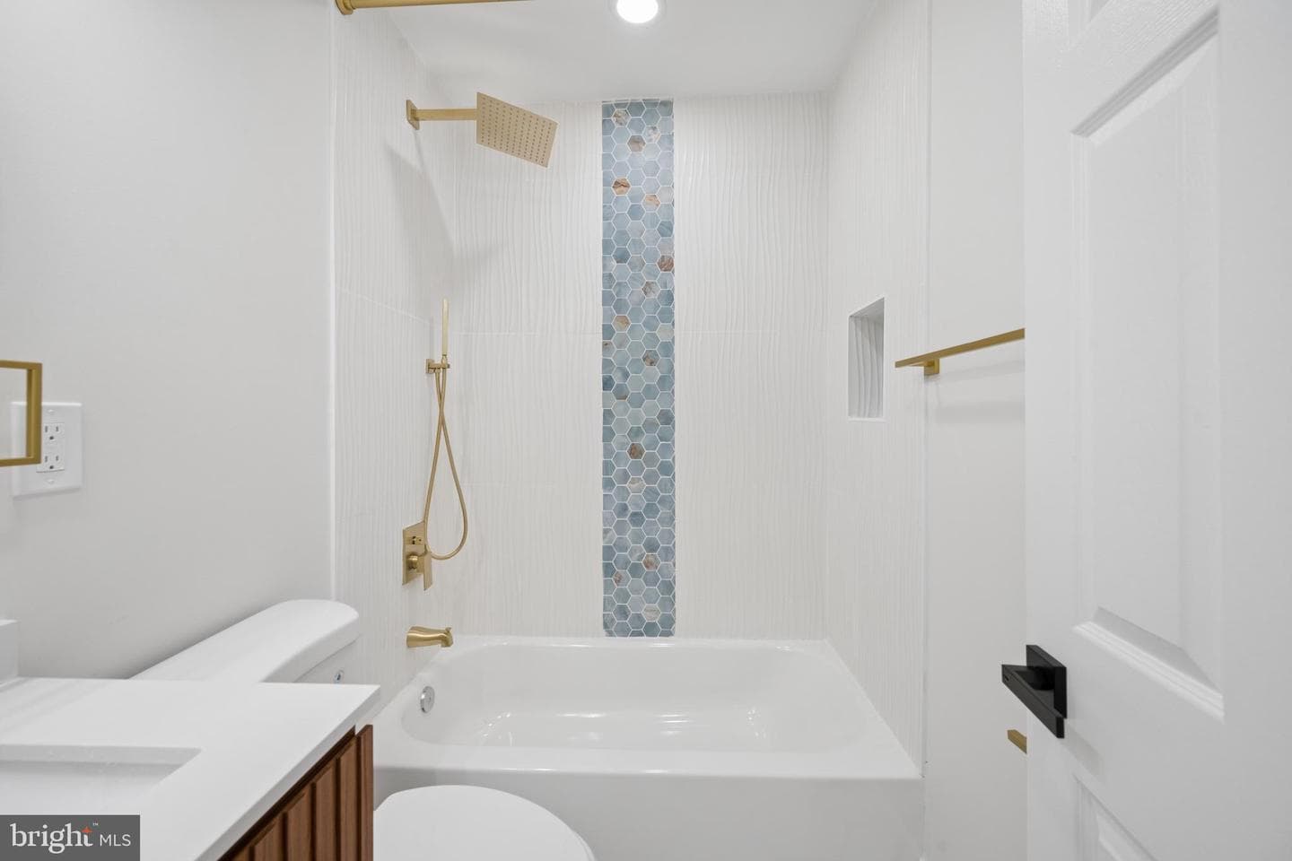 306 Lyndhurst Street photo 27