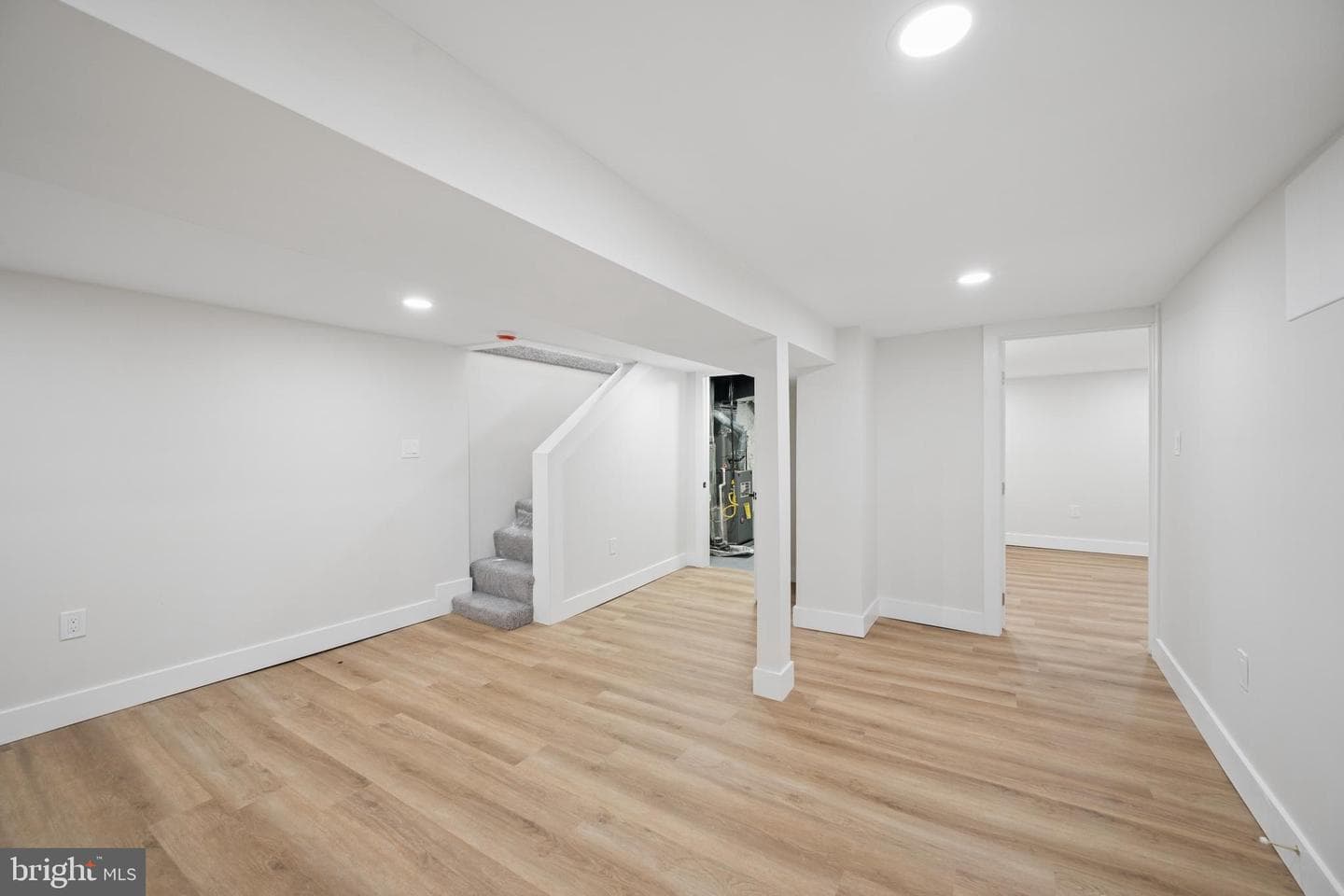 306 Lyndhurst Street photo 30