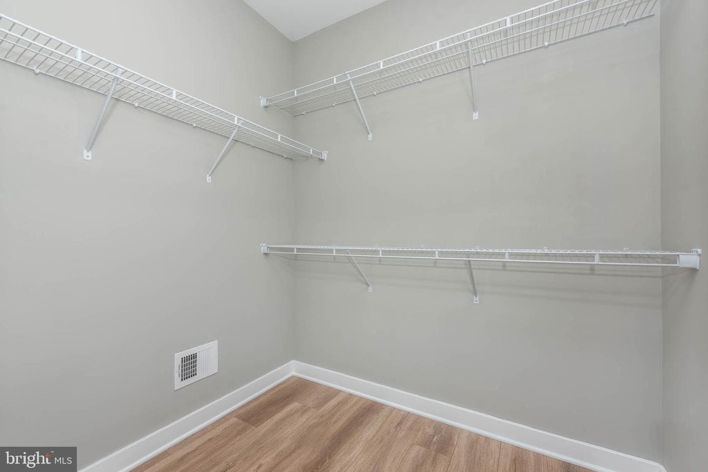 848 Edmondson Avenue photo 23